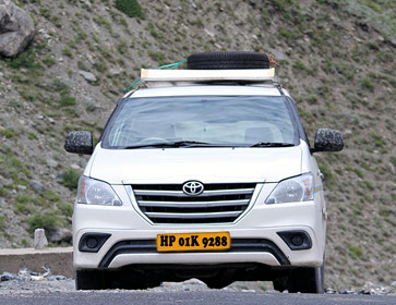 Manali To Leh Ladakh Taxi Service